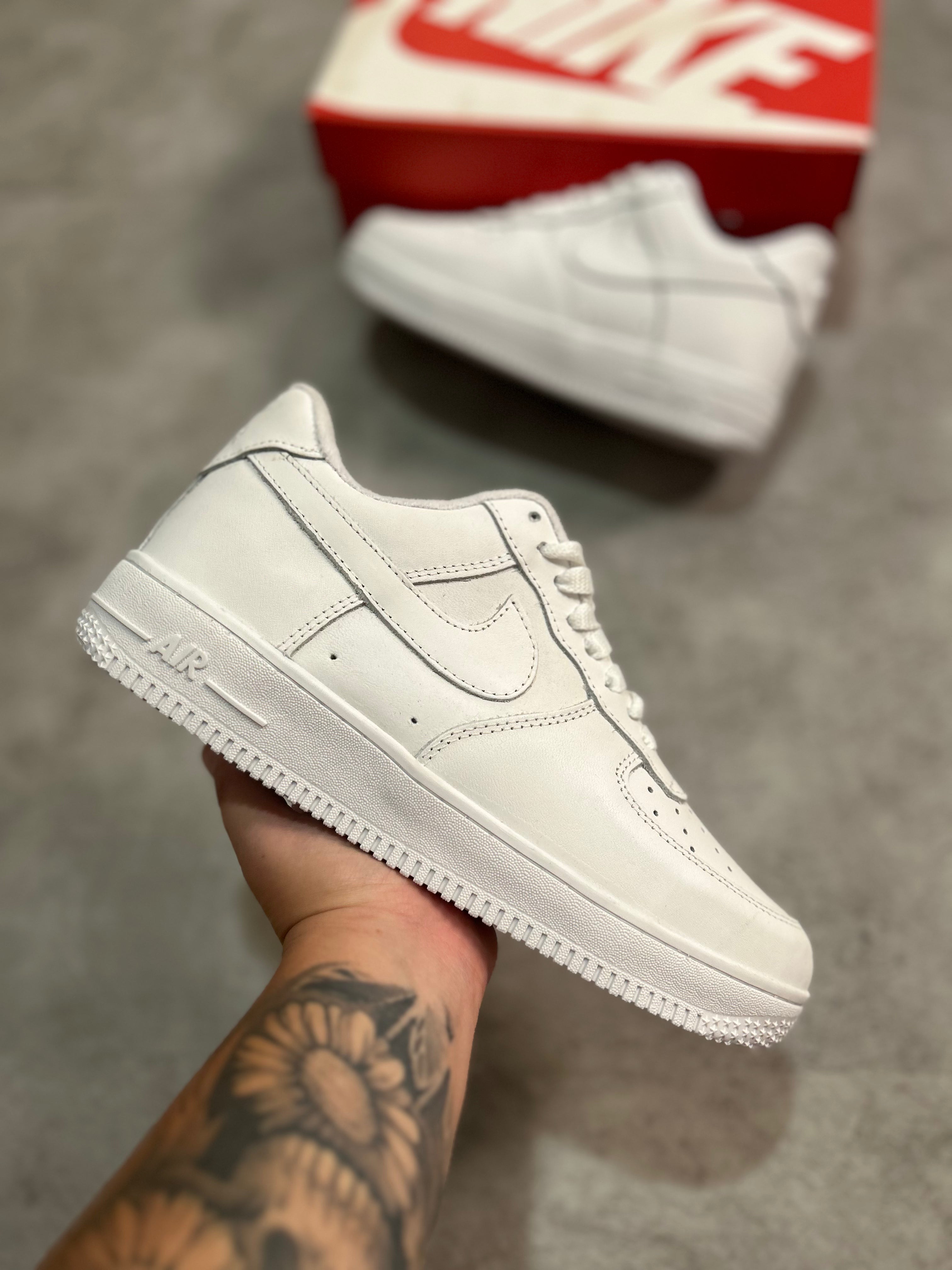 Nike Air Force 1 ’07 - Triple White