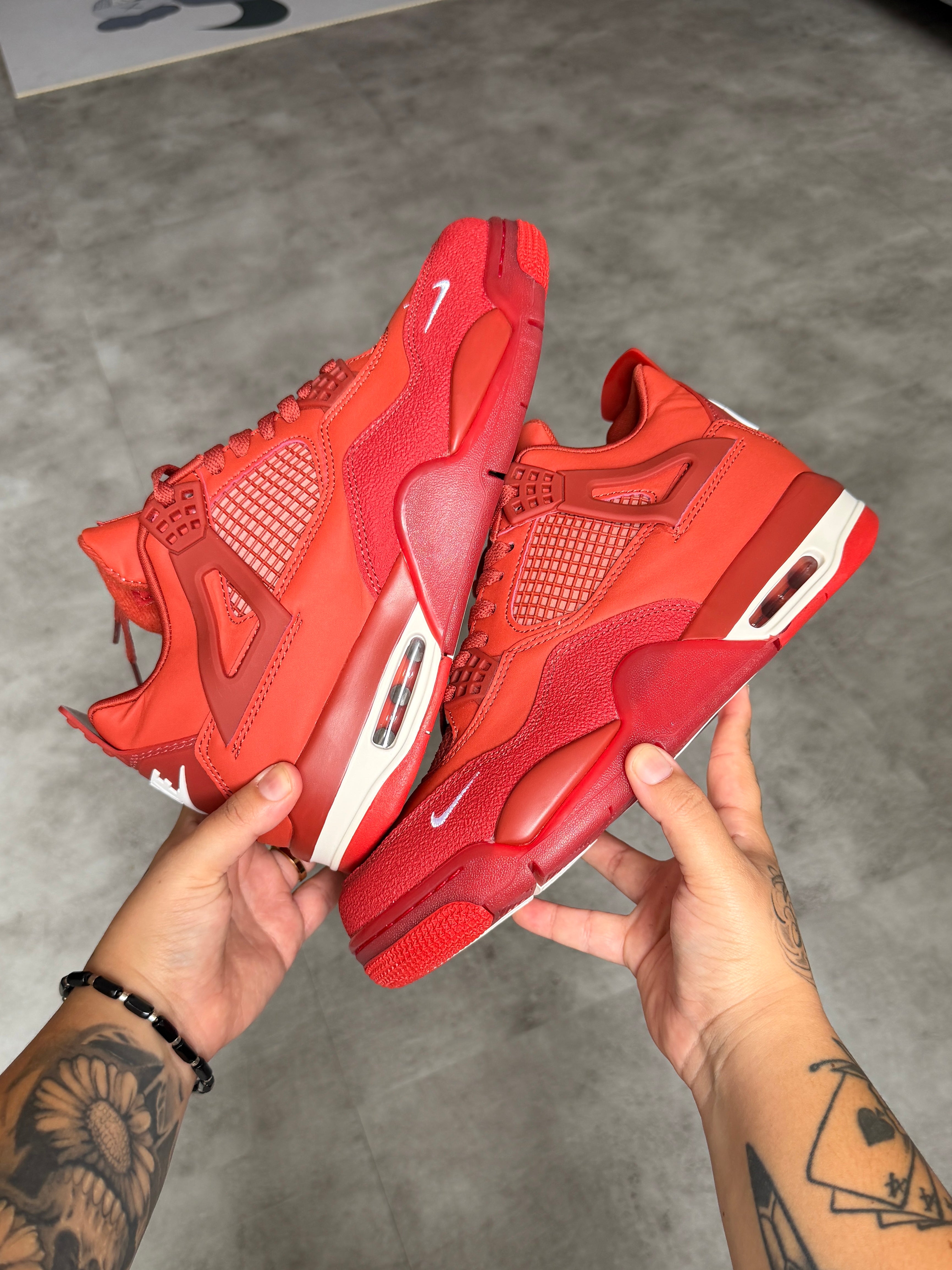 Air Jordan 4 Retro - Red Thunder