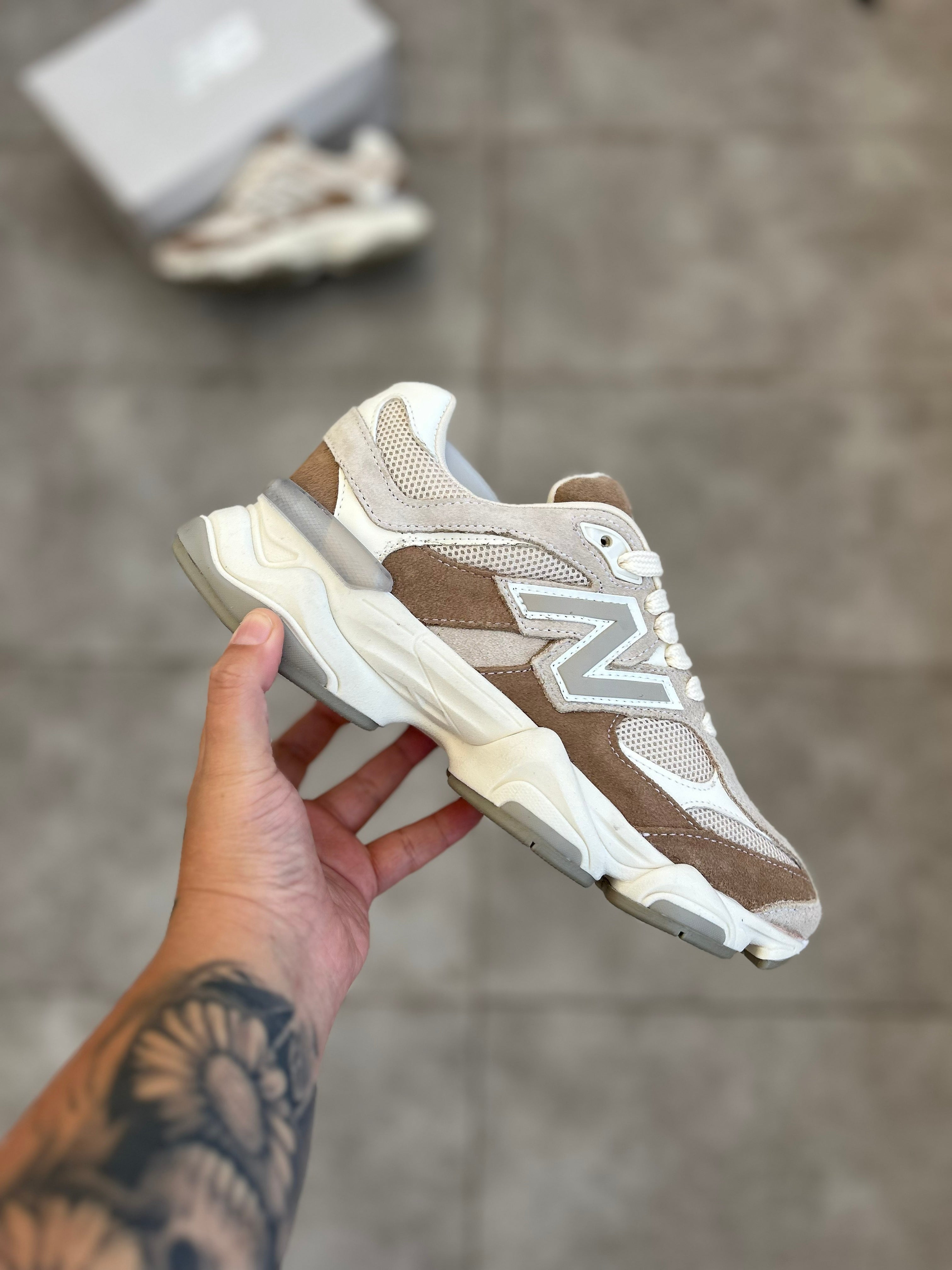 New Balance 9060 - Rose Sugar