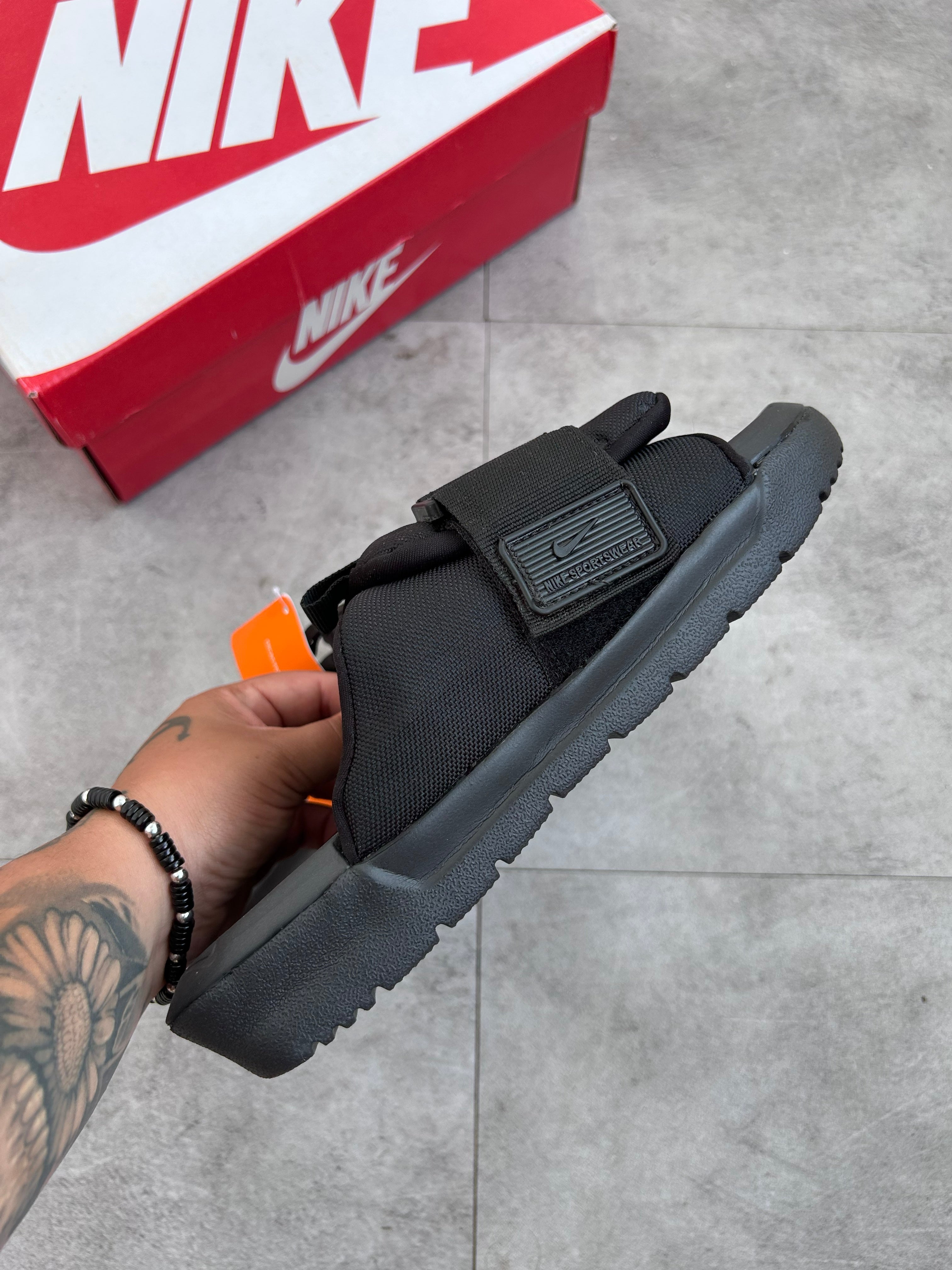 Nike Asuna 2 Next Nature - Triple Black