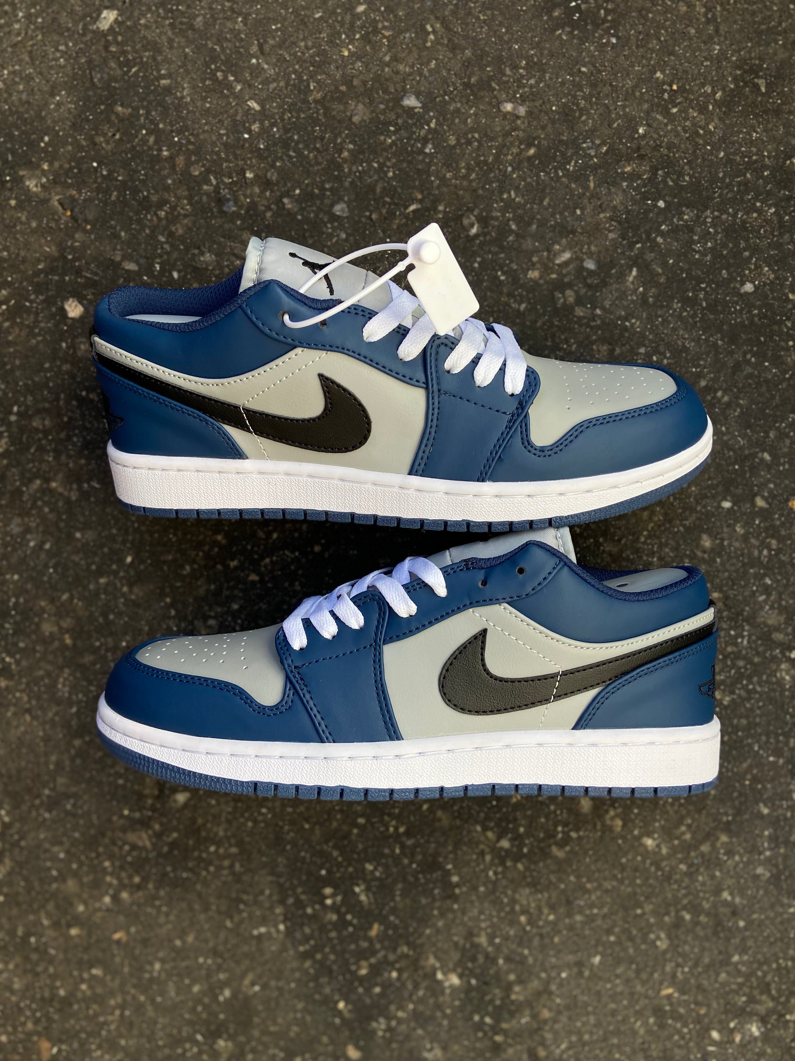 Air Jordan 1 Low - University Marine