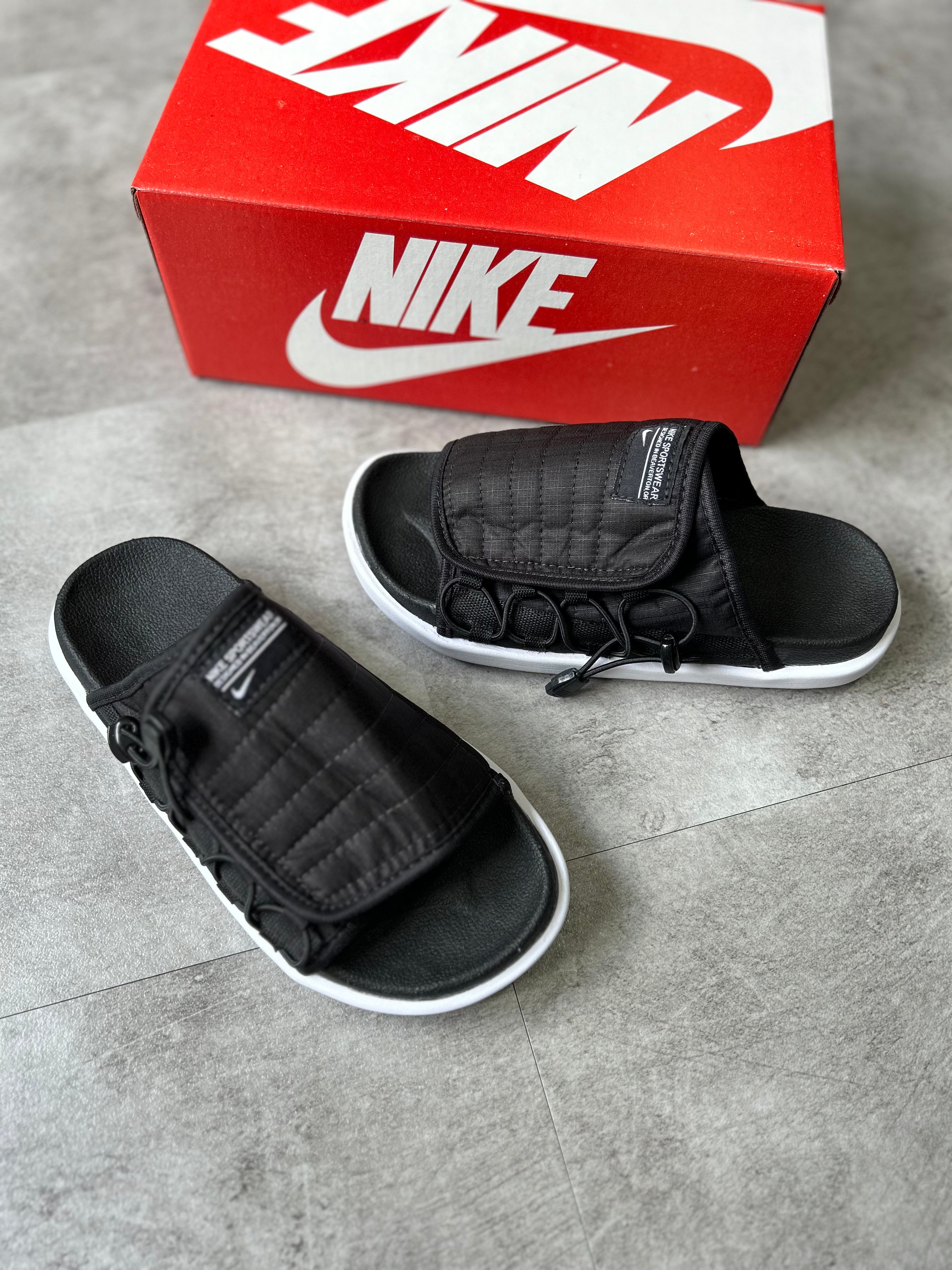 Nike Offline 2.0 – Black/White