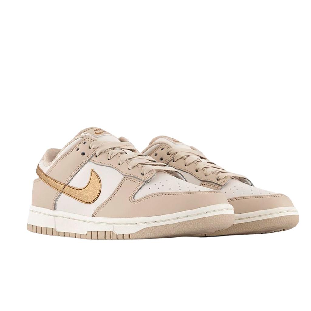 Nike SB Dunk Low Nude Gold