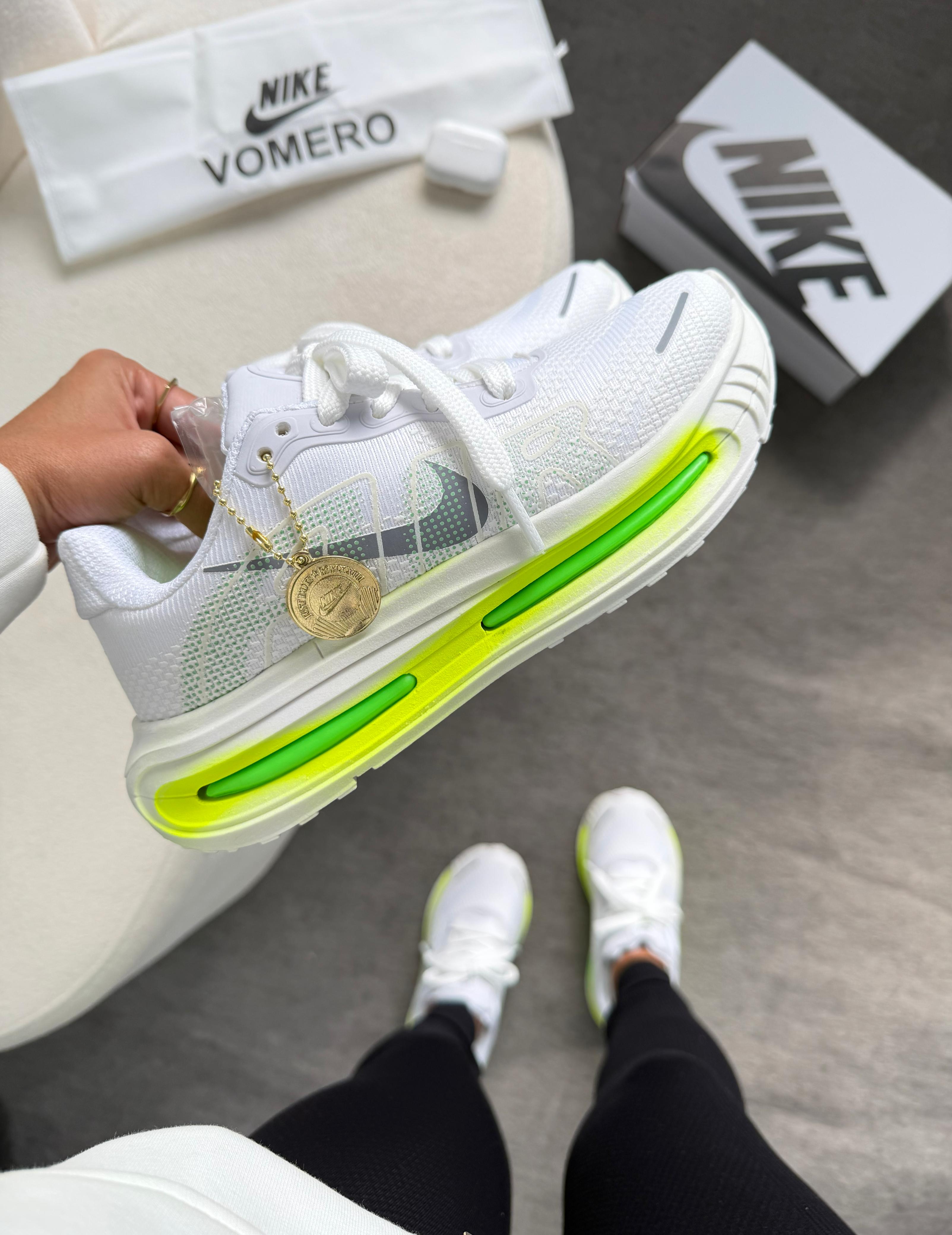 Nike Zoom Vomero 17 Branco Limão