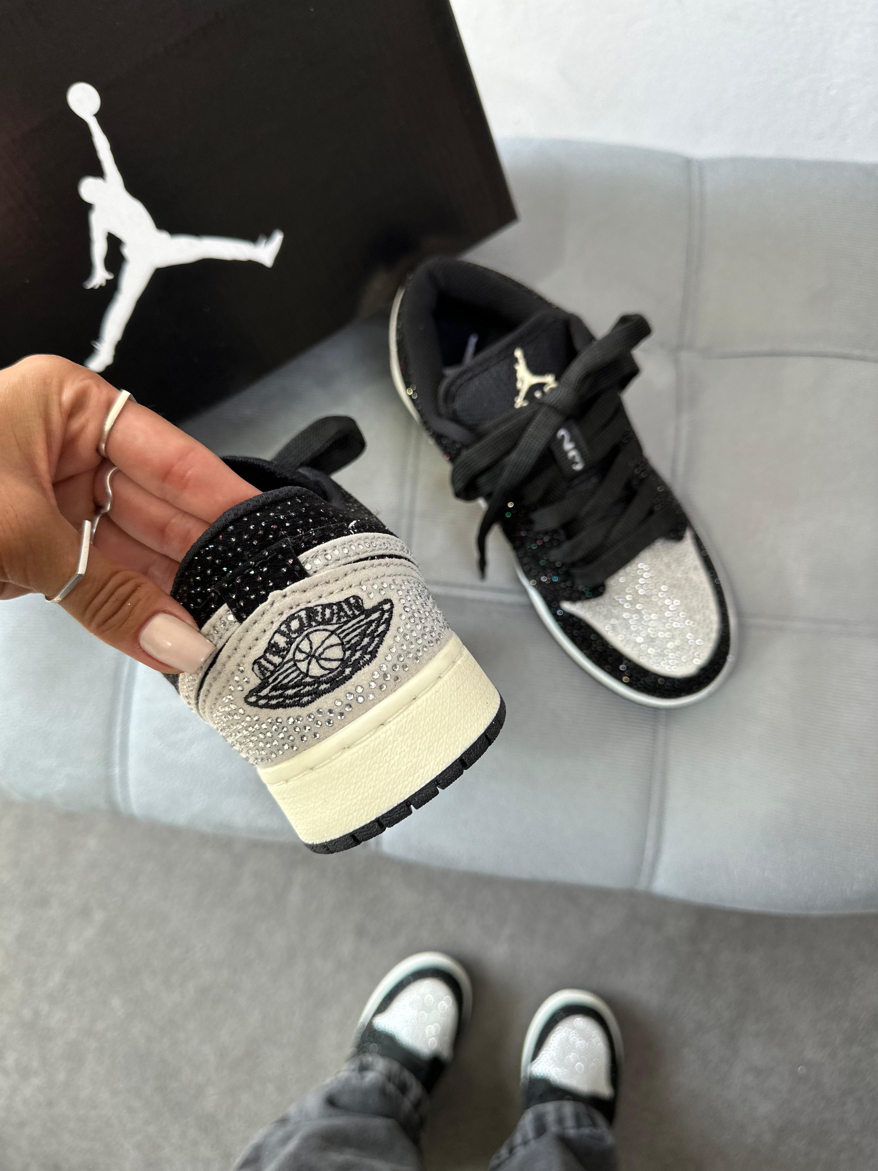 Nike Air Jordan 1 Low Preto Prata