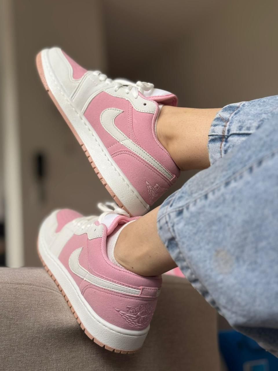 Nike Air Jordan 1 Low Rosa Branco