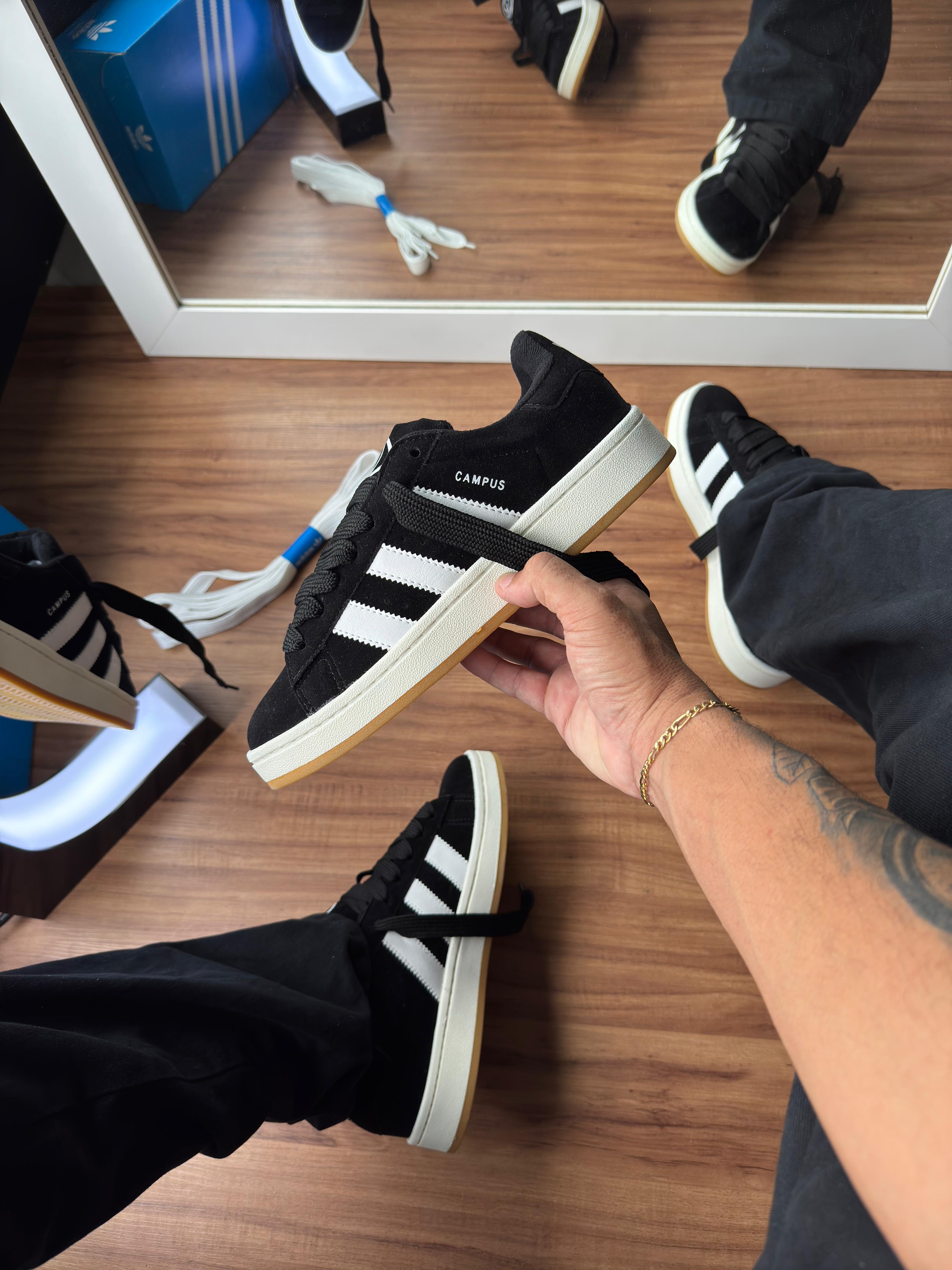 Adidas Campus 00s Triple Preto