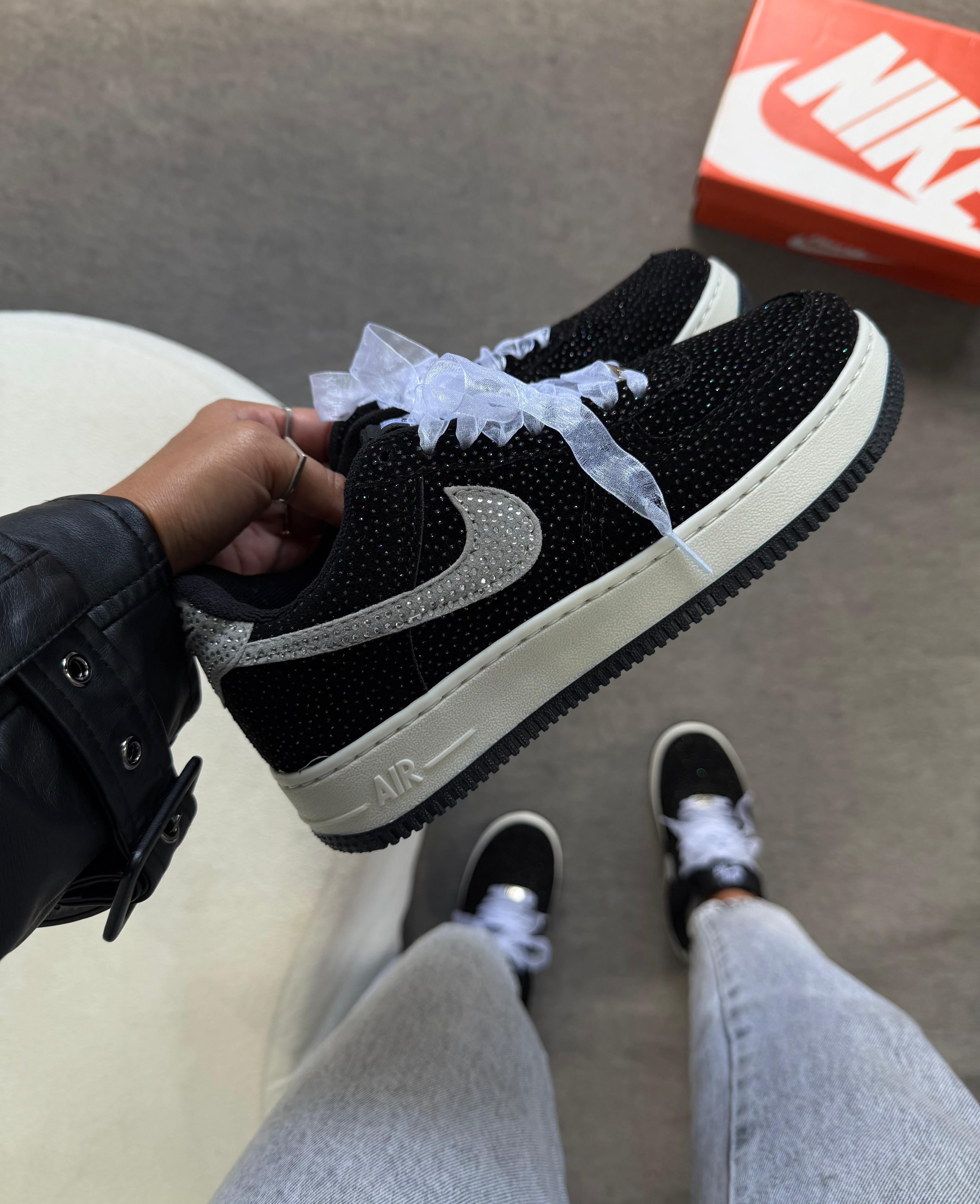 Nike Air Force 1 Low Prime Preto Prata