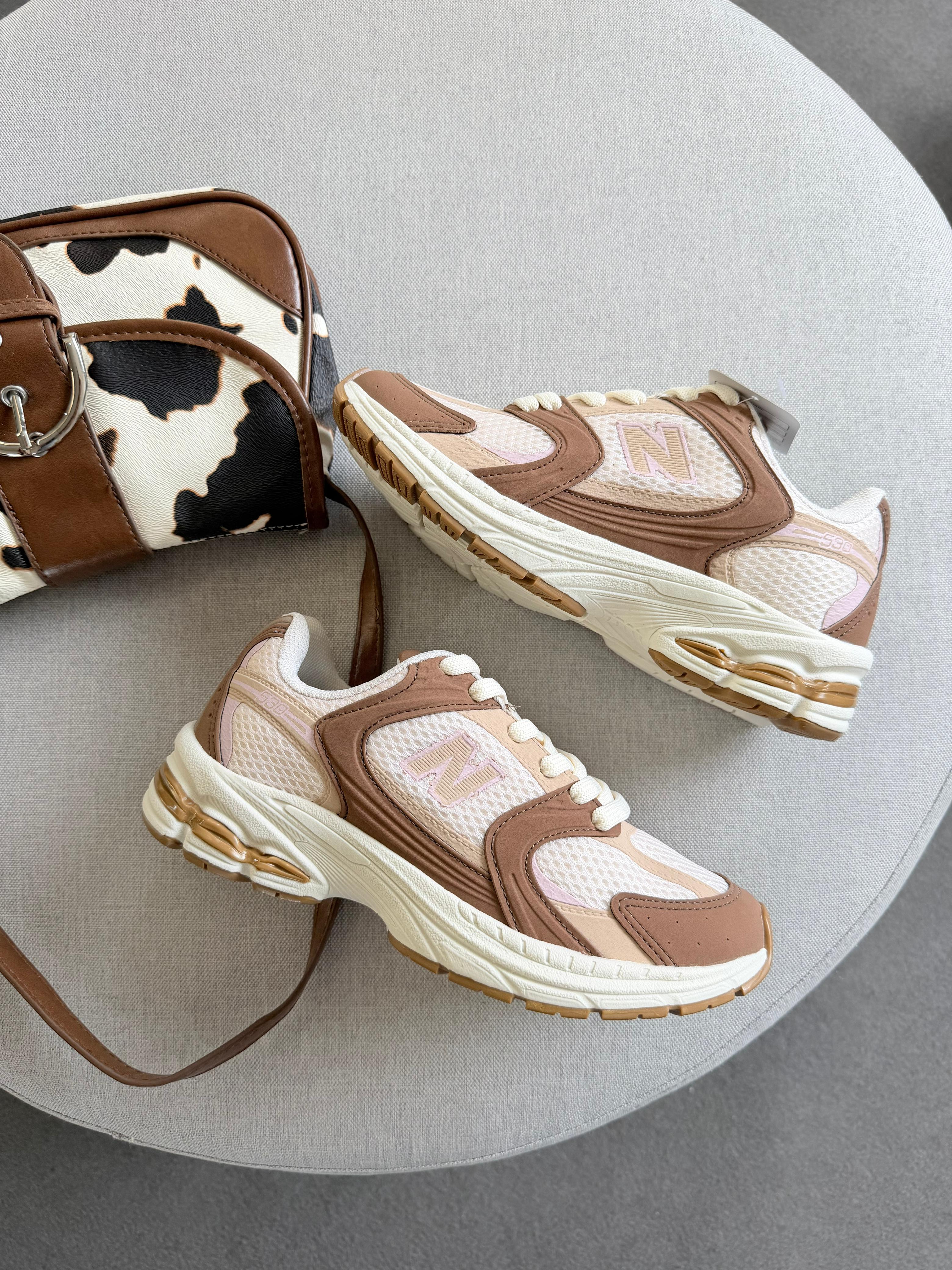 New Balance 530 Turbo Caramelo Bege