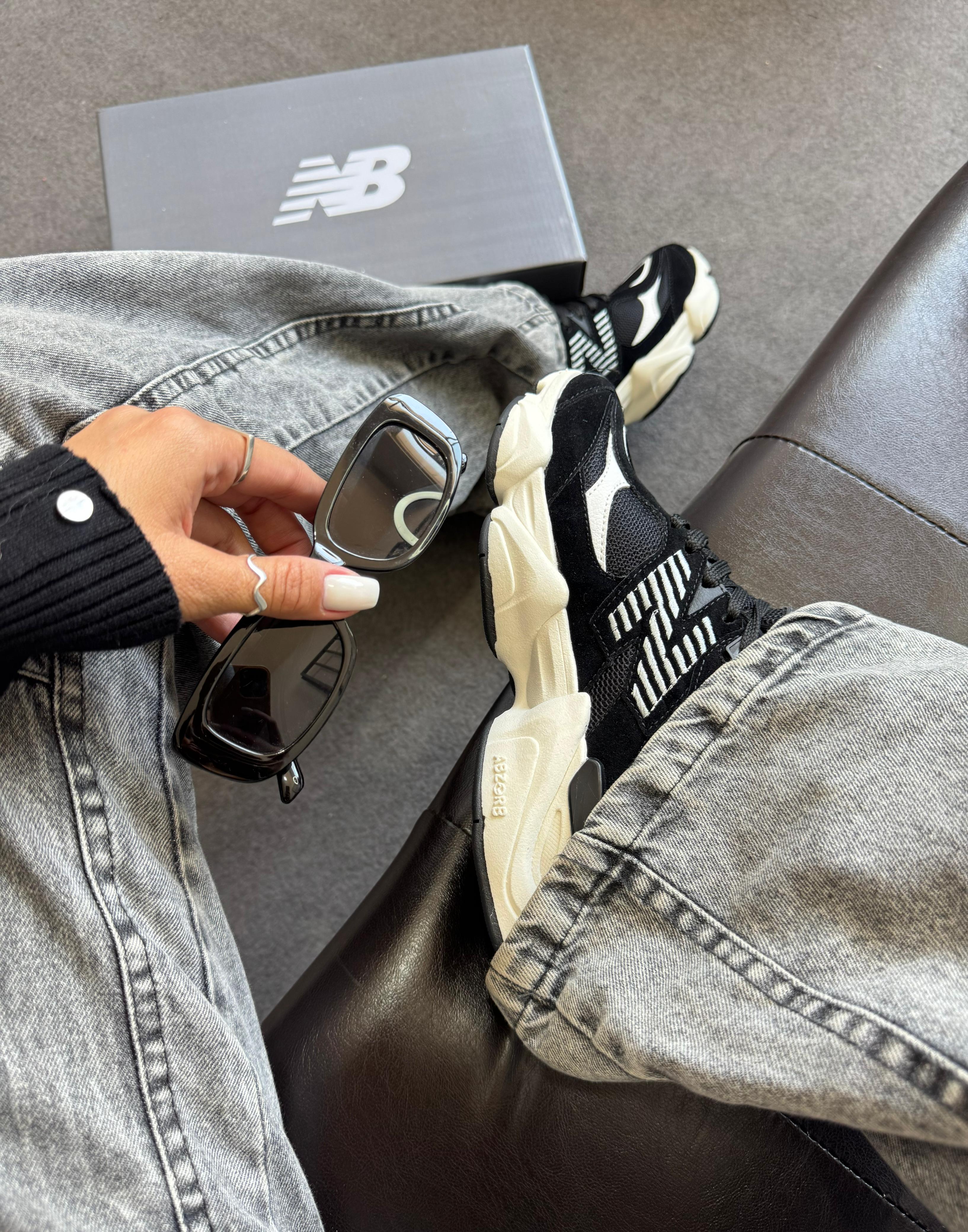 New Balance 9060 Preto Branco