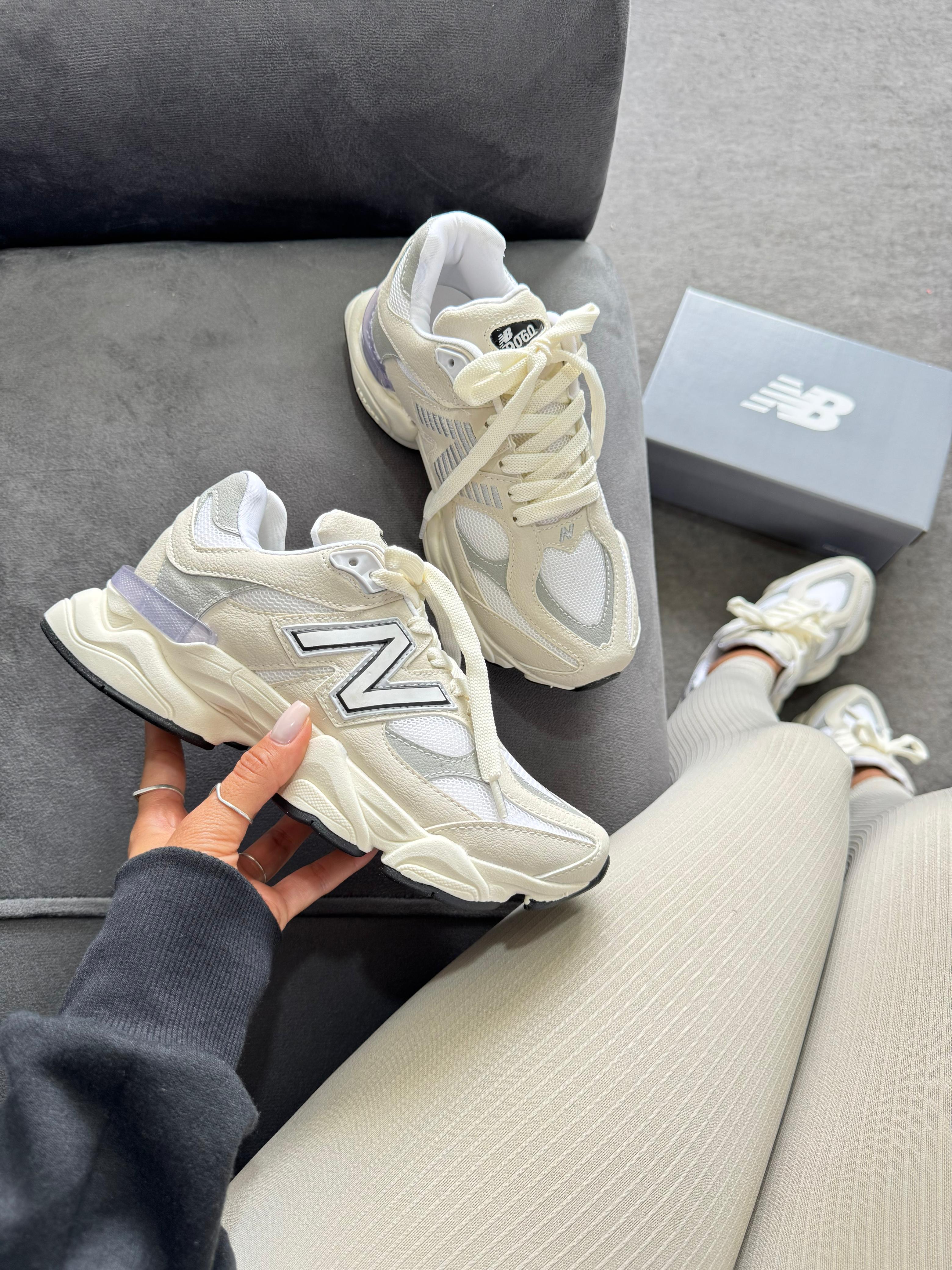 New Balance 9060 Off White Cinza