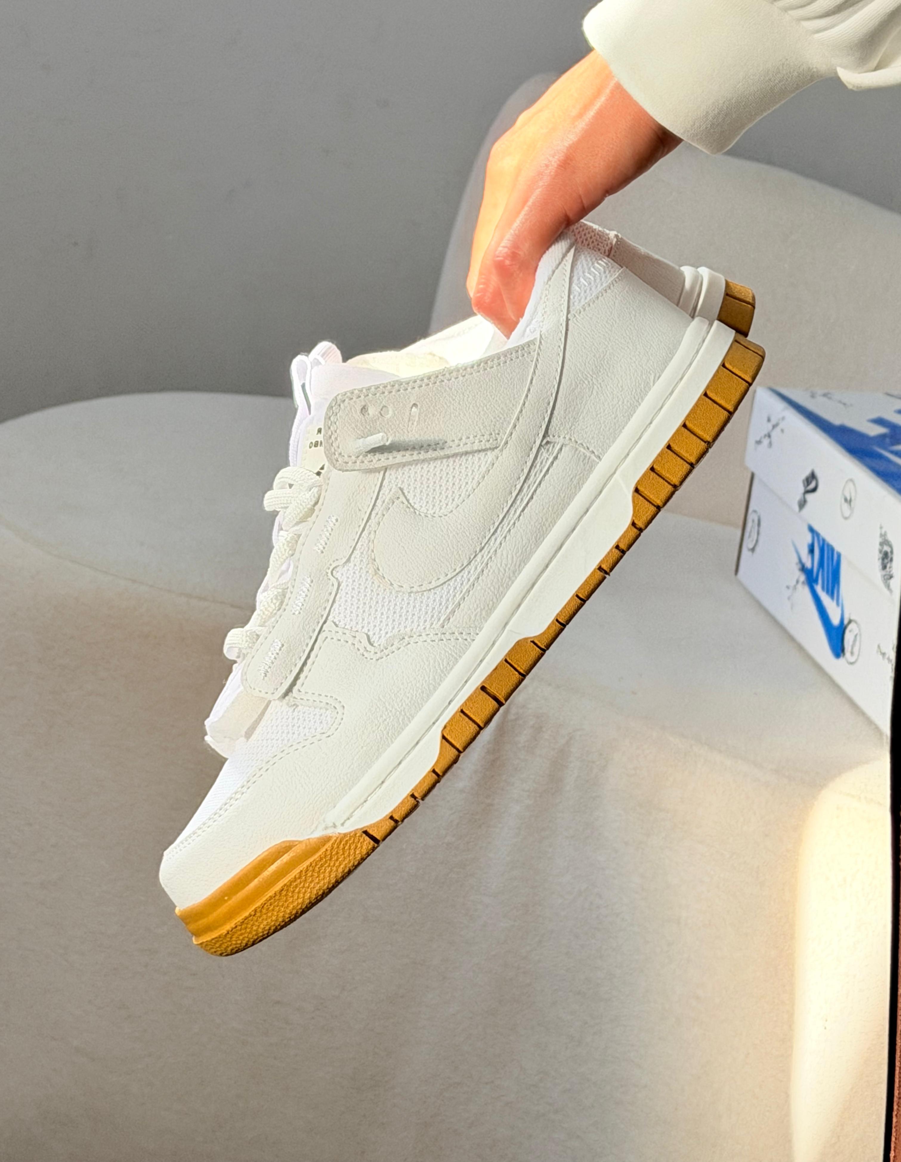 Nike SB Dunk Low Jumbo Reverse Branco