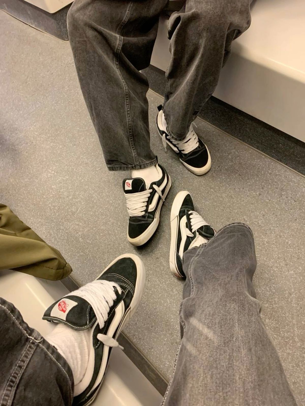 Vans Old Skool Preto Branco