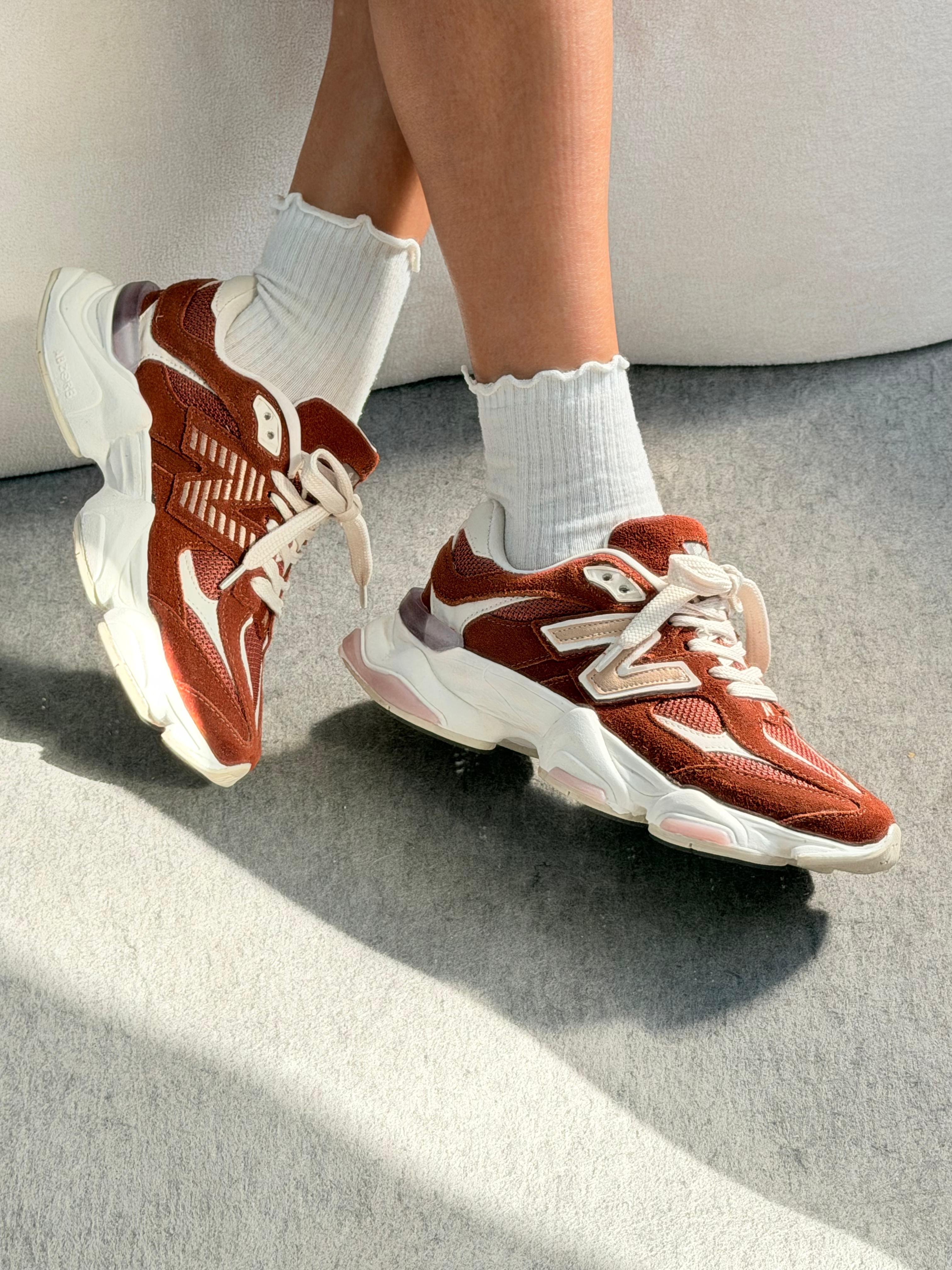New Balance 9060 Terracota
