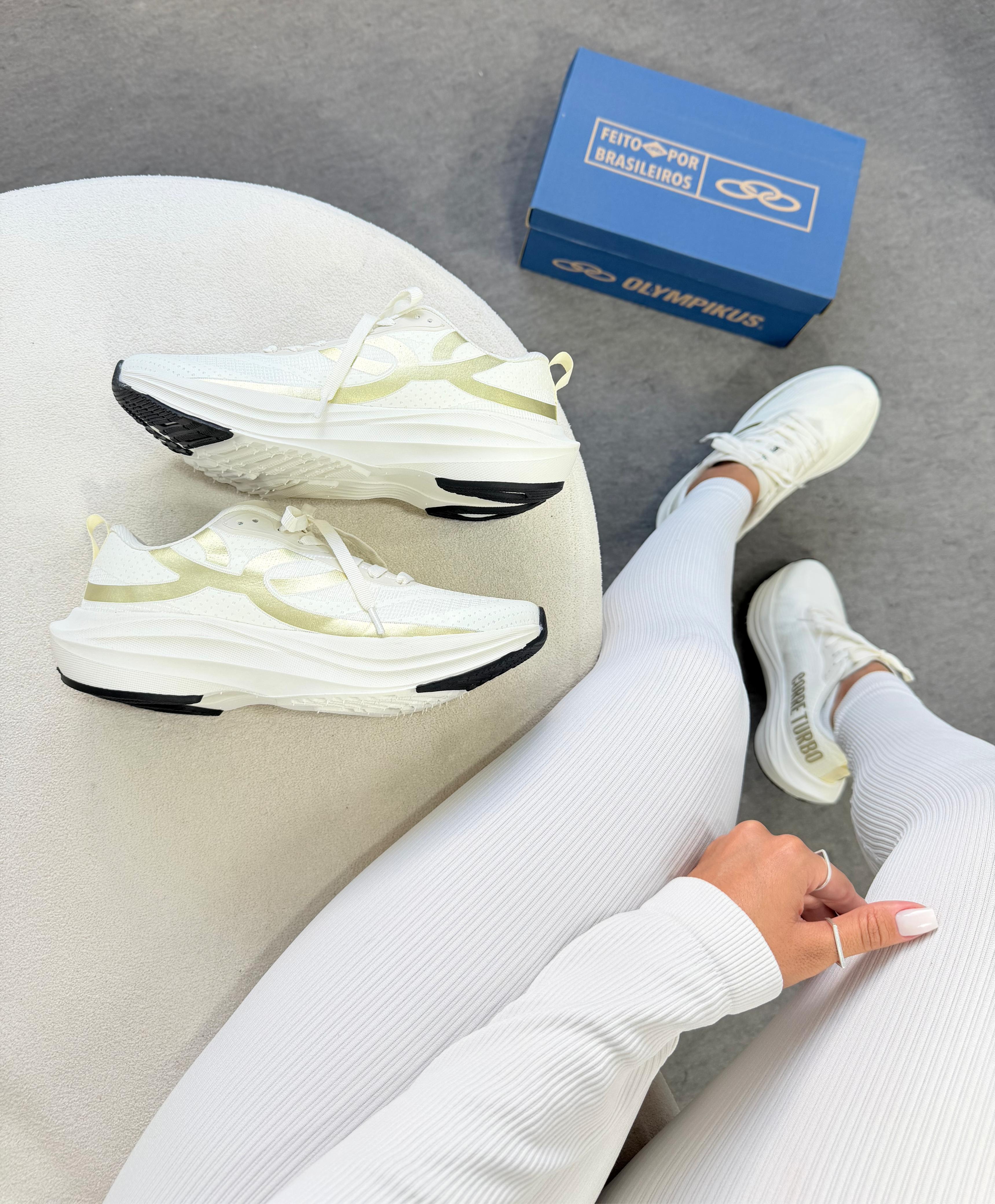 Olympikus Corre Turbo Off White Ouro