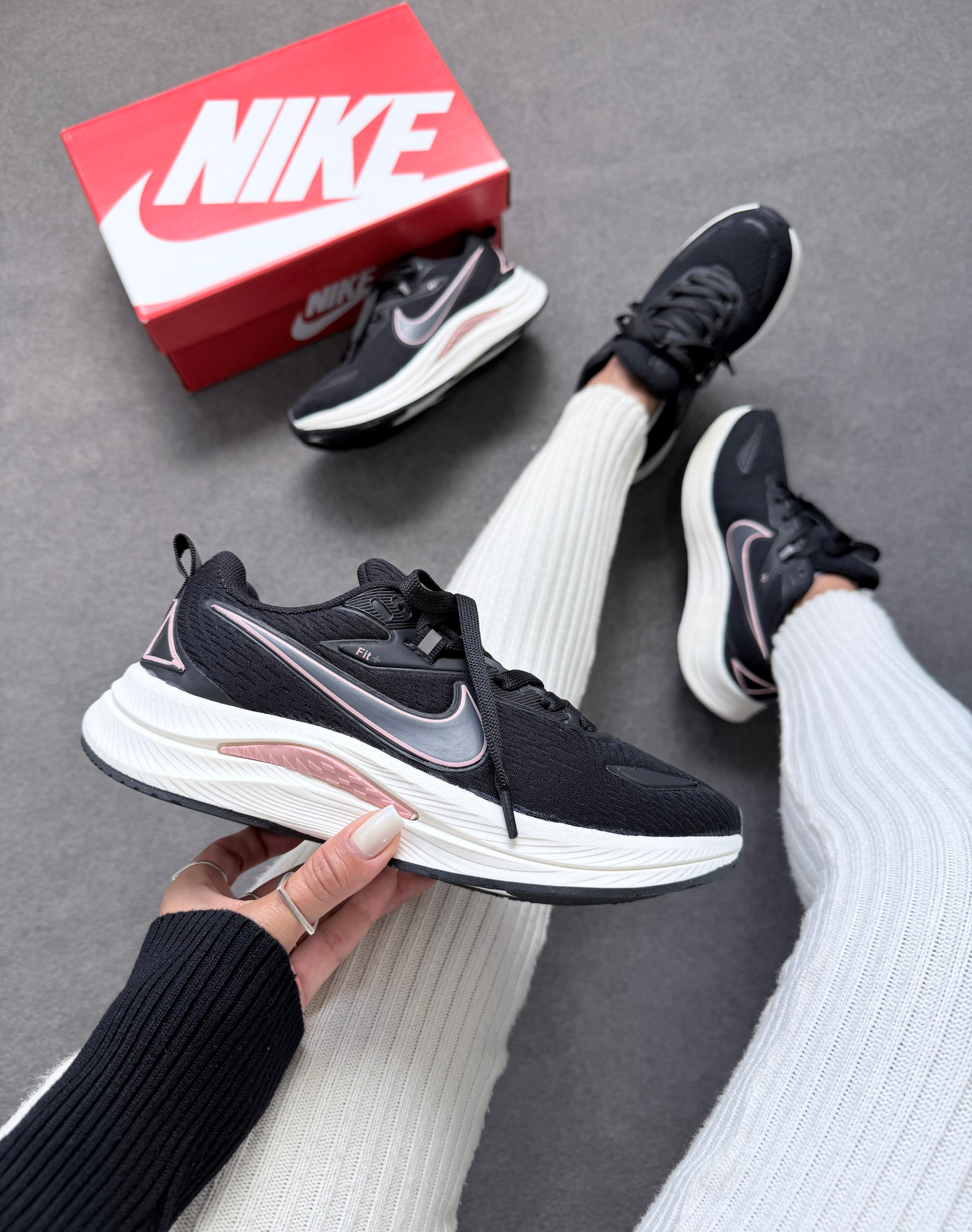 Nike Running Est 1972 Preto Nude