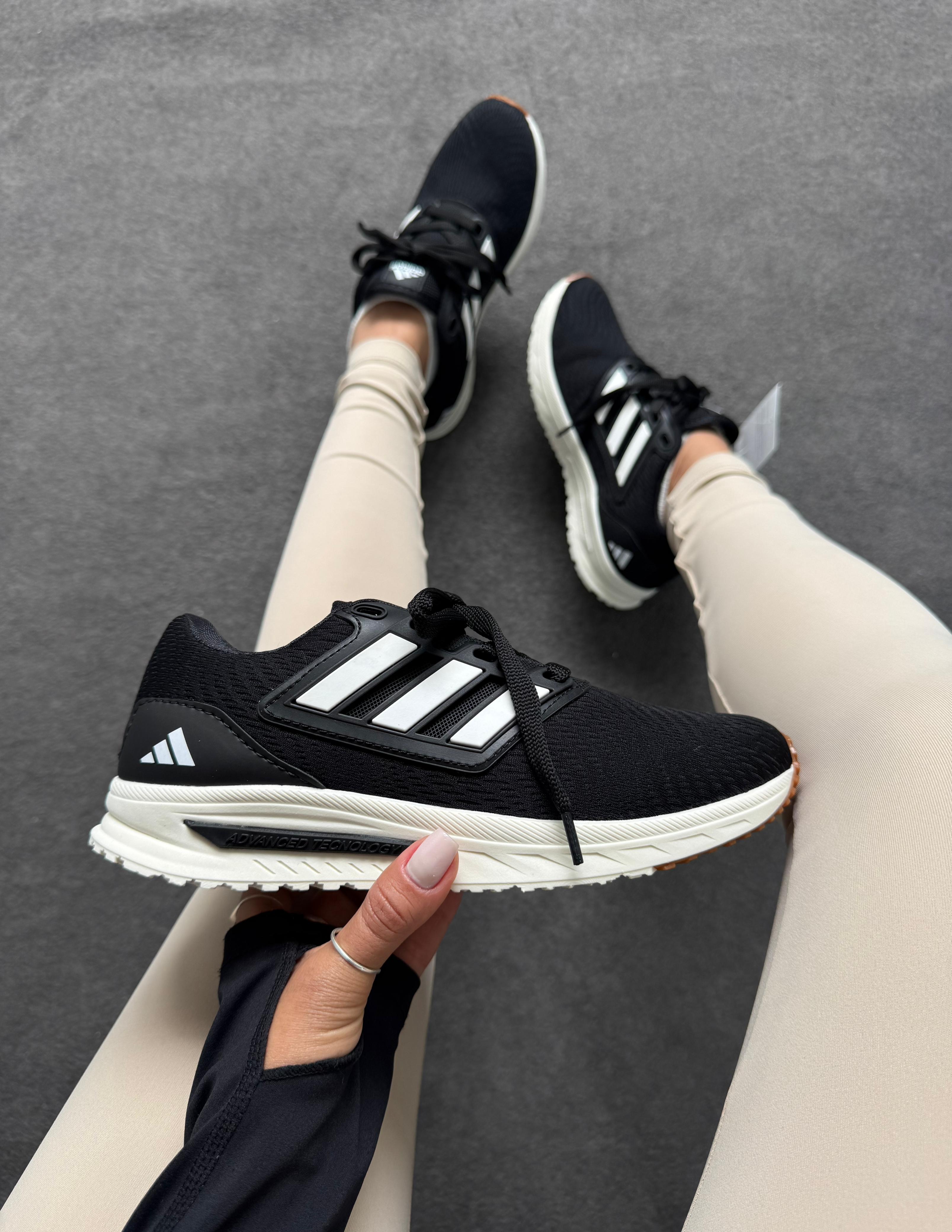 Adidas Advanced Preto Branco