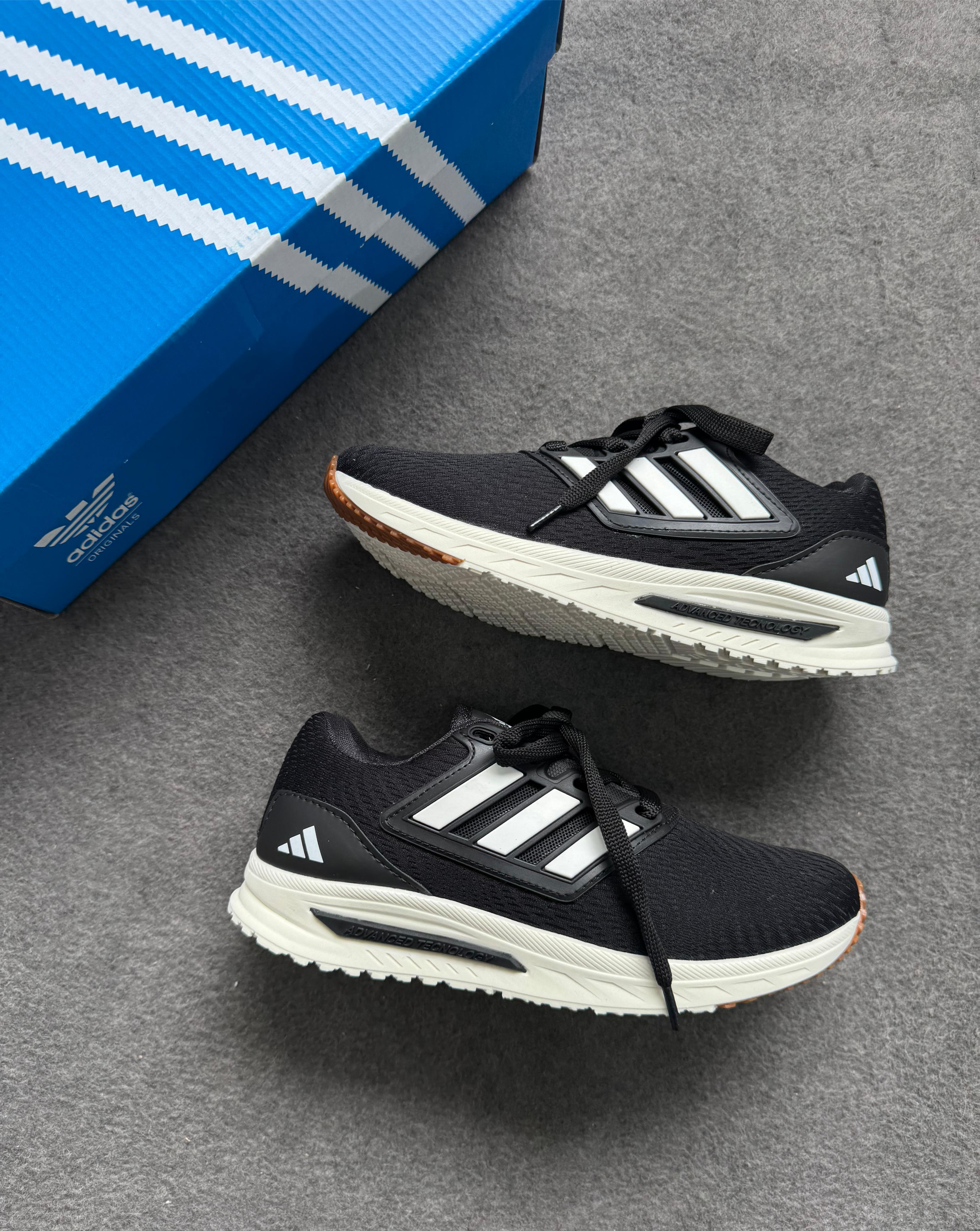 Adidas Advanced Preto Branco