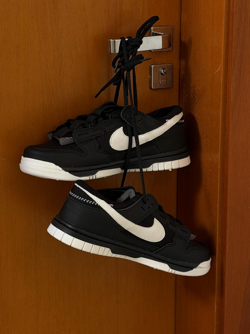 Nike SB Dunk Low Jumbo Reverse Panda Preto Branco