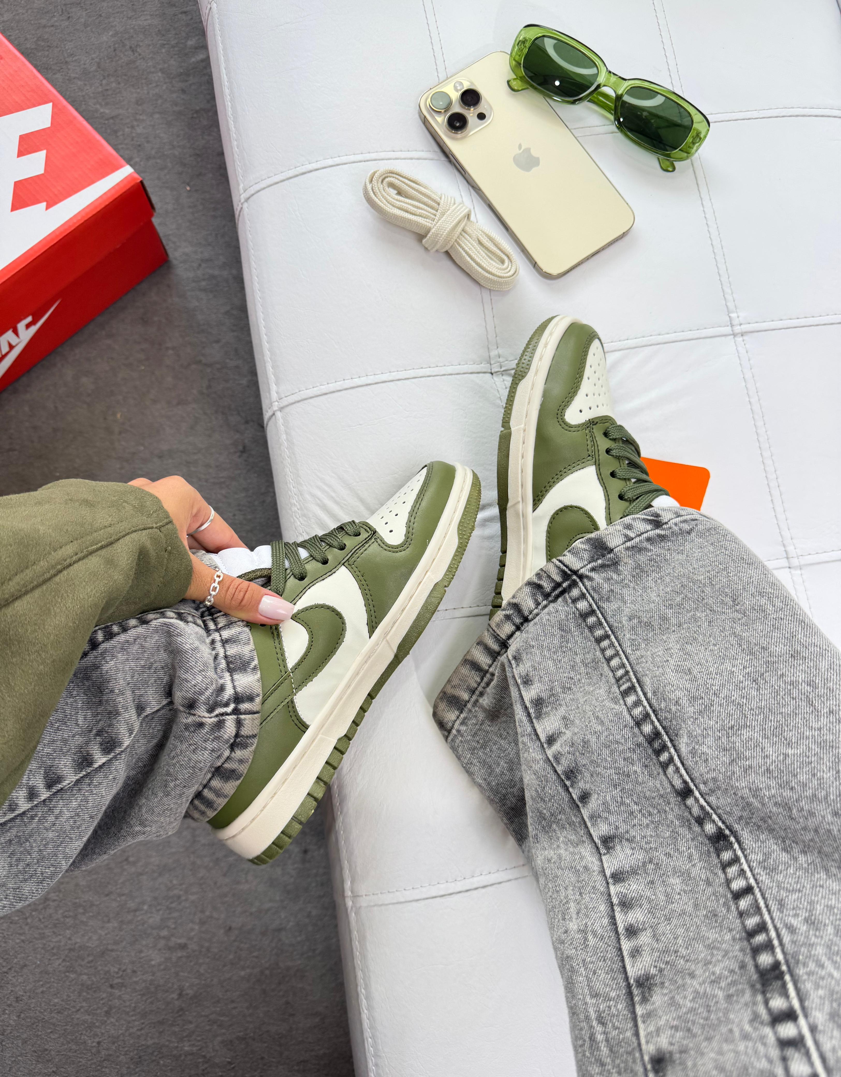 Nike SB Dunk Low Verde Musgo