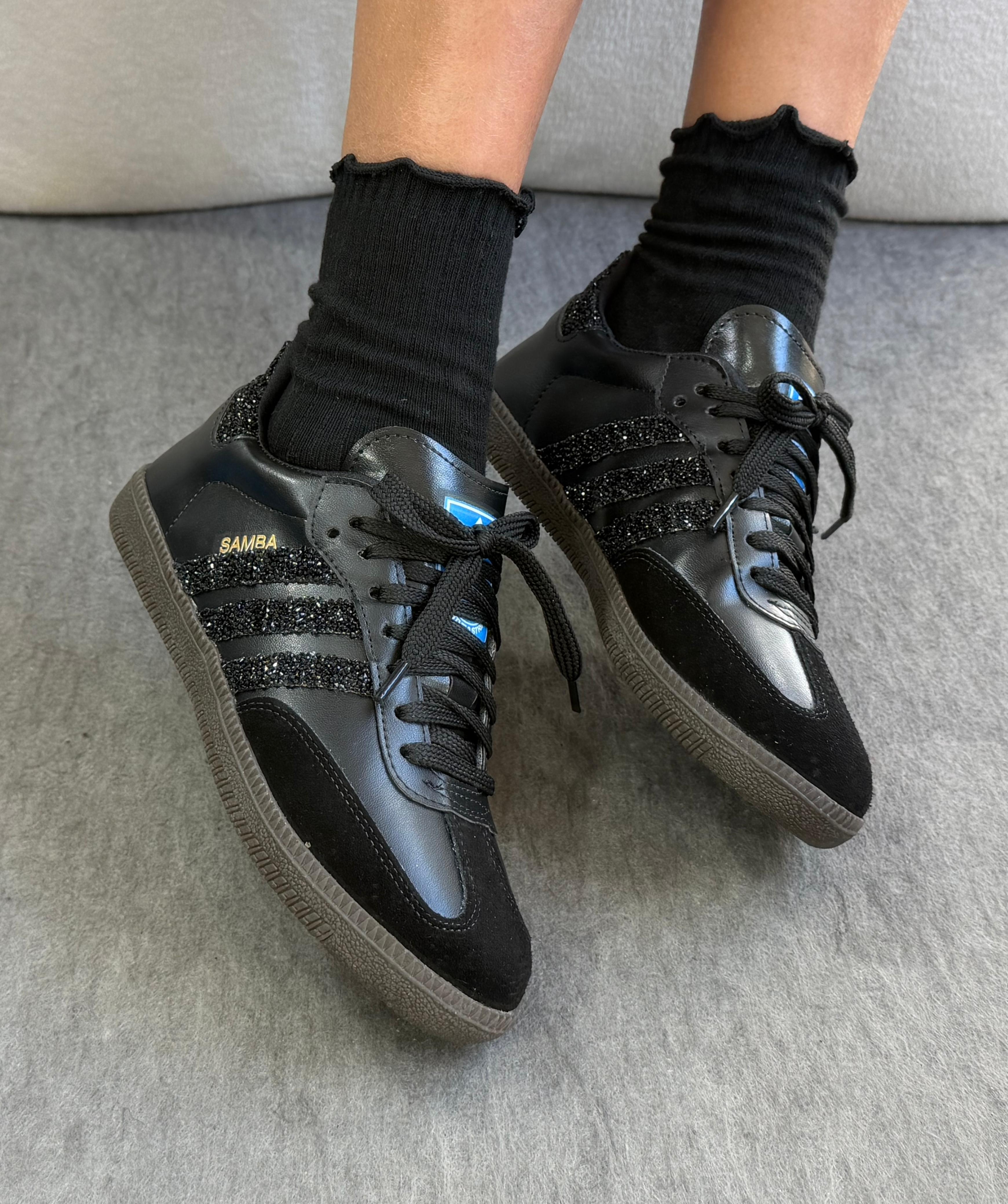 Adidas Samba OG Triple Preto Brilho