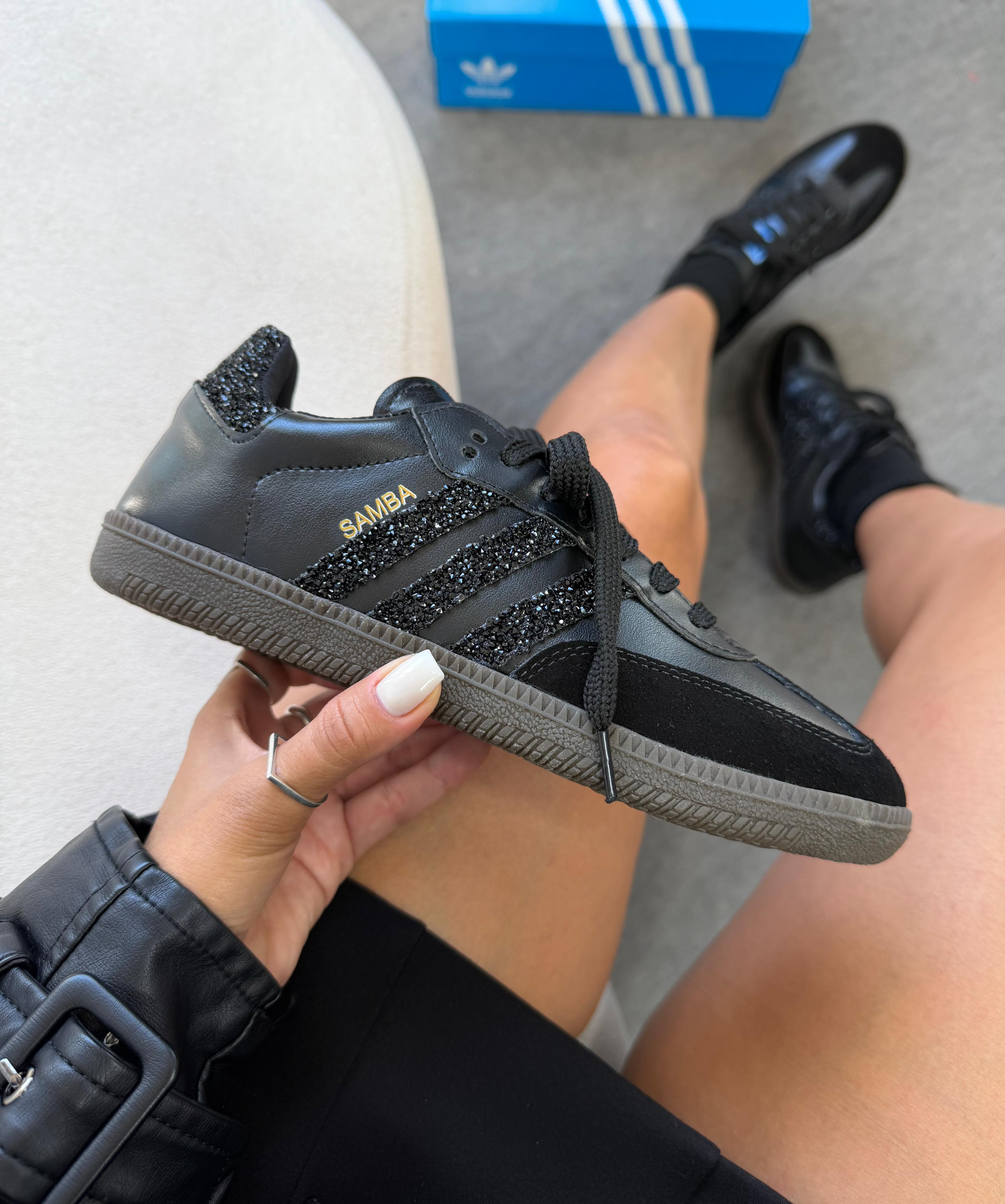 Adidas Samba OG Triple Preto Brilho
