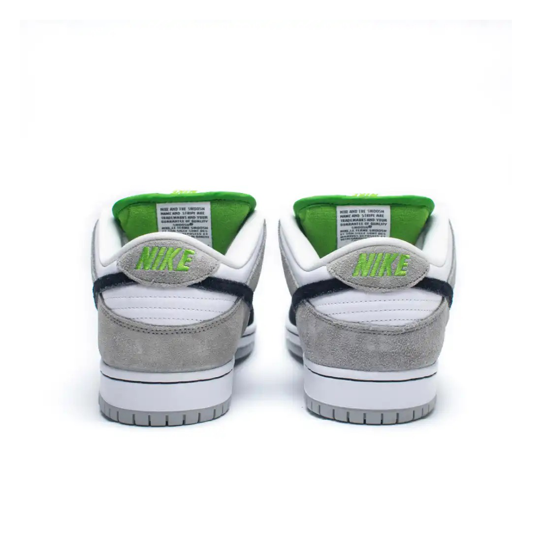 Nike SB Dunk Low Chlorophyll