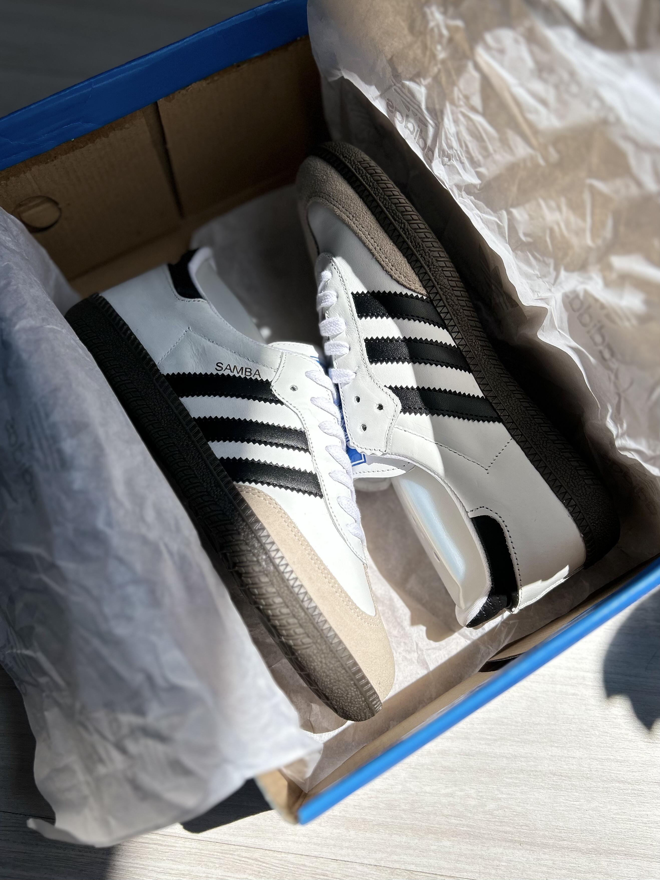 Adidas Samba OG -  White/Black