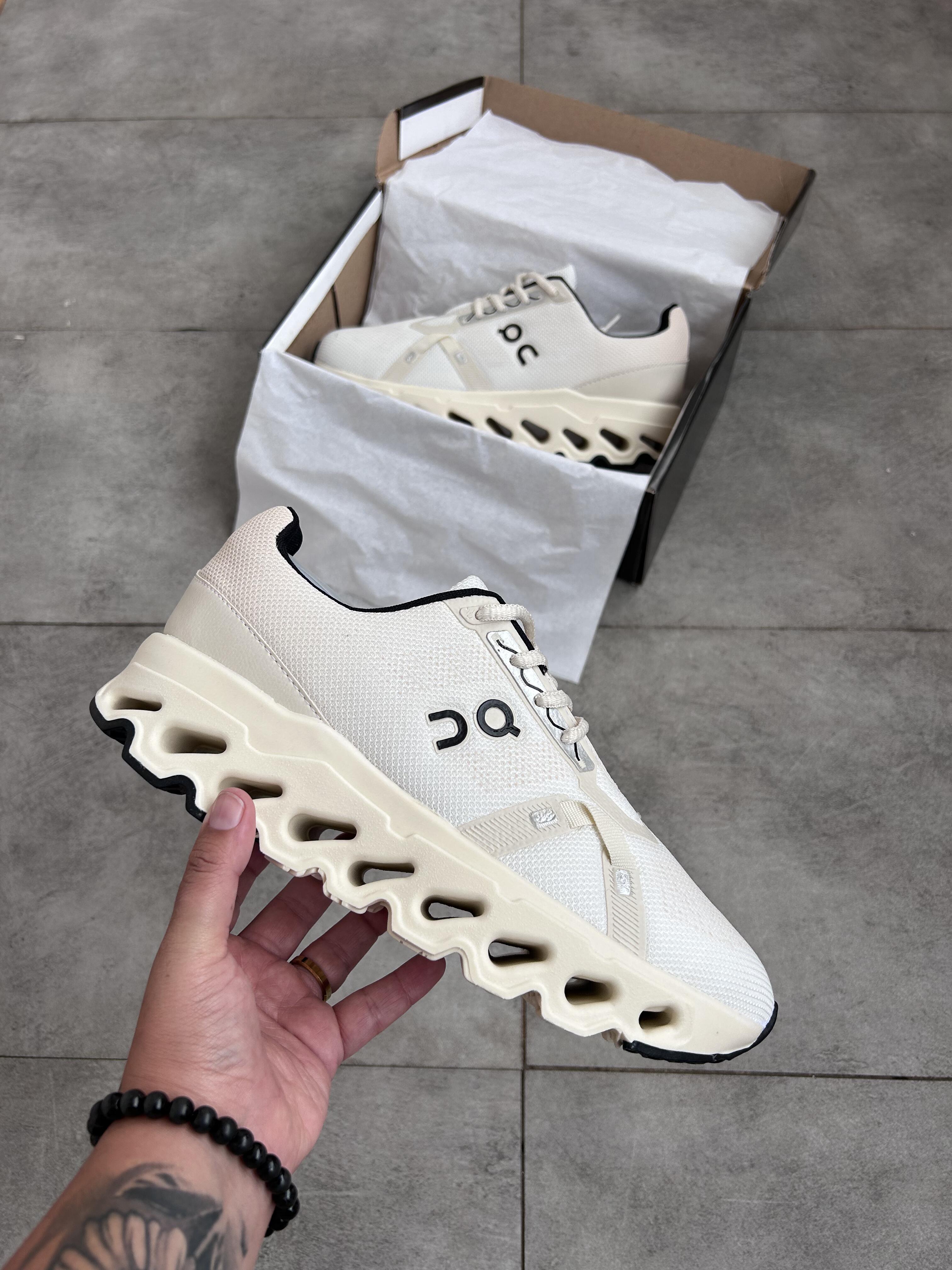 On Running Cloudmonster - All White