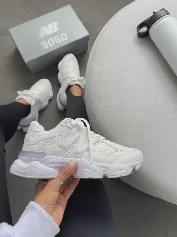 New Balance 9060 Triple Branco