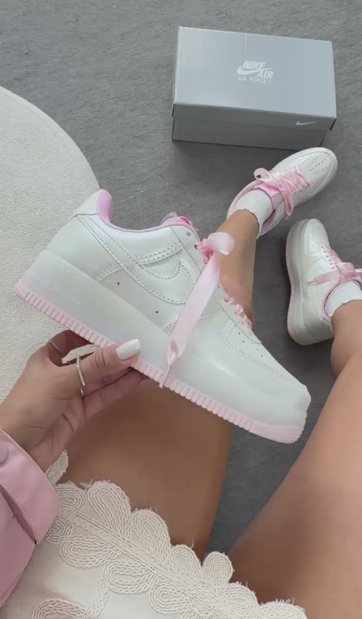 Nike Air Force 1 Low Prime Branco Rosa