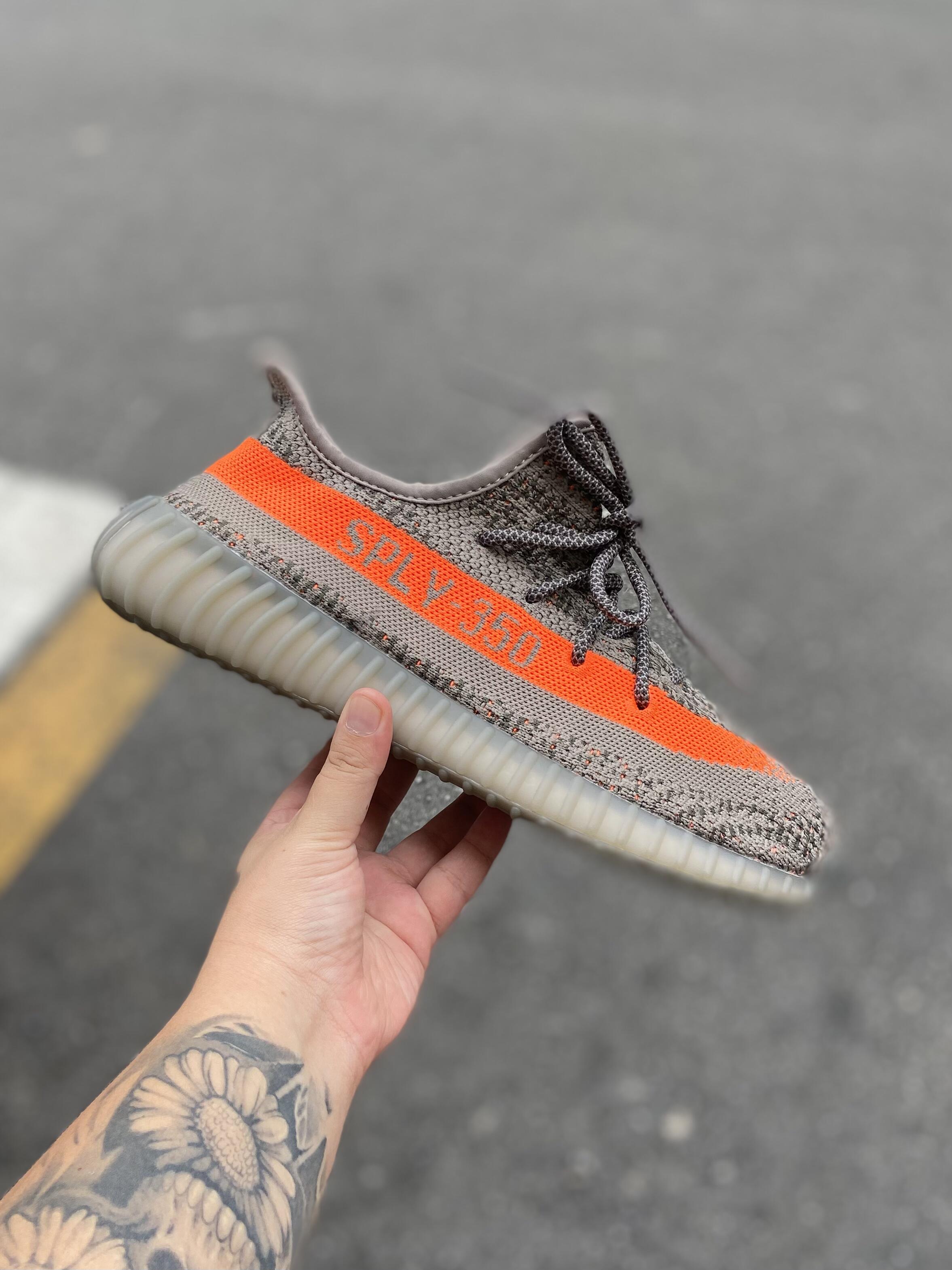 Adidas Yeezy Boost 350 V2  - Beluga Reflective